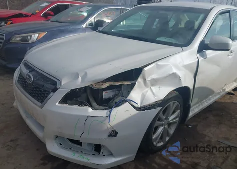 2013 Subaru Legacy 2.5I Premium z USA, uszkodzony, nr VIN 4S3BMCC65D3007626